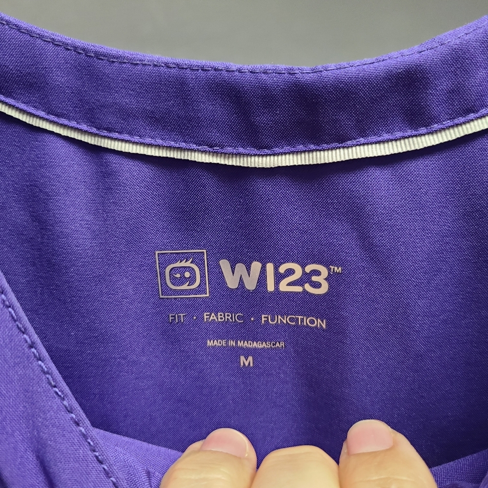 WonderWink Scrubs - Picture 4 of 6